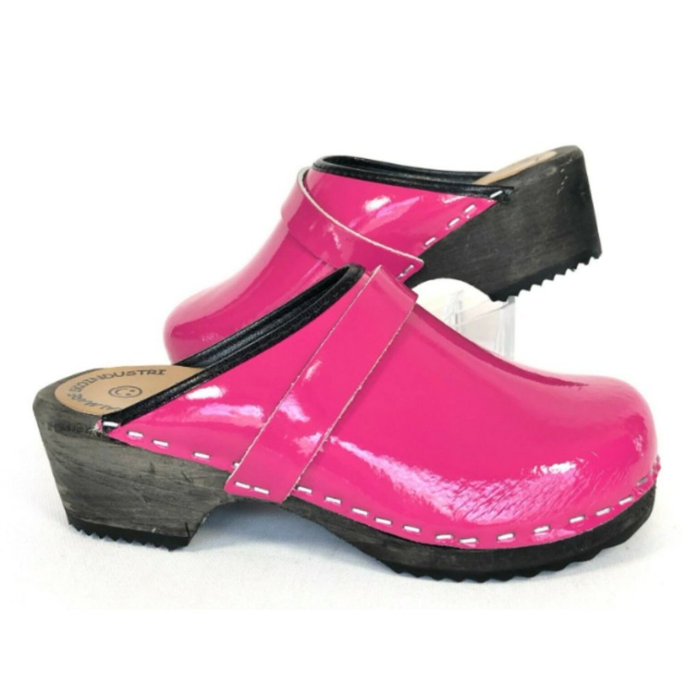Kids Pink Wooden Clogs